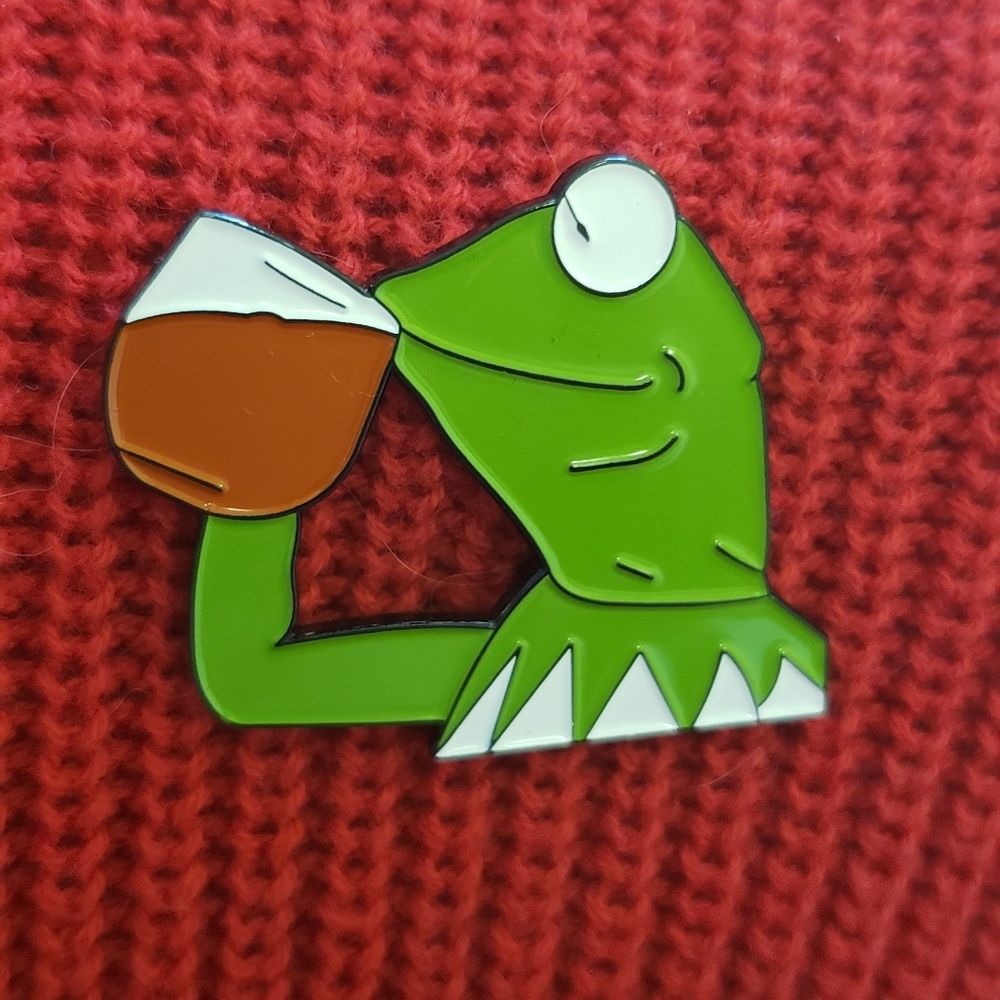 Kermit Tea Pin